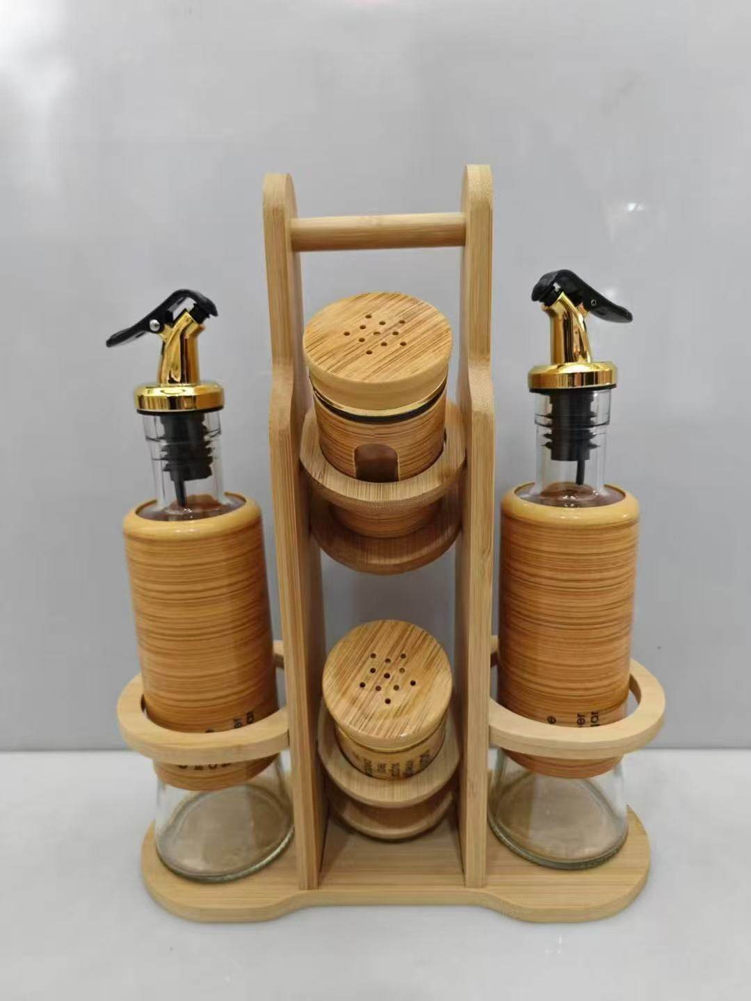 Condiment shaker (6)